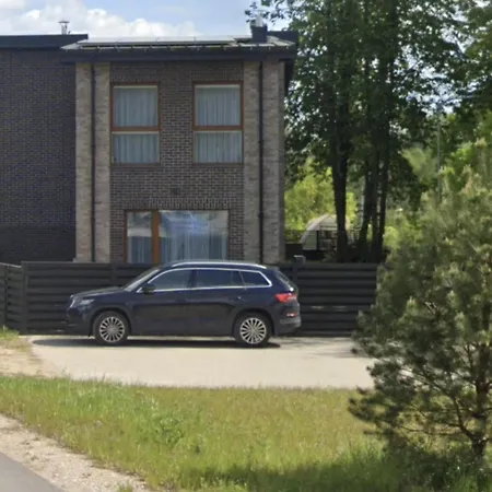 Town House I